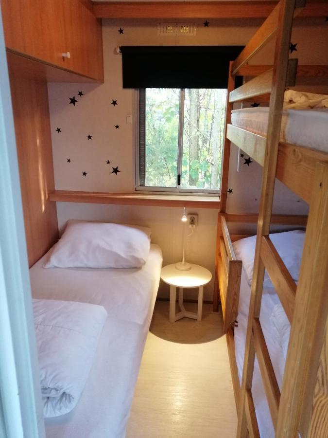 Stacaravan Op 5 Sterren Vakantiepark De Kuilart Friesland Aan Het Meer Met Zwembad 5P 237 Koudum Kültér fotó