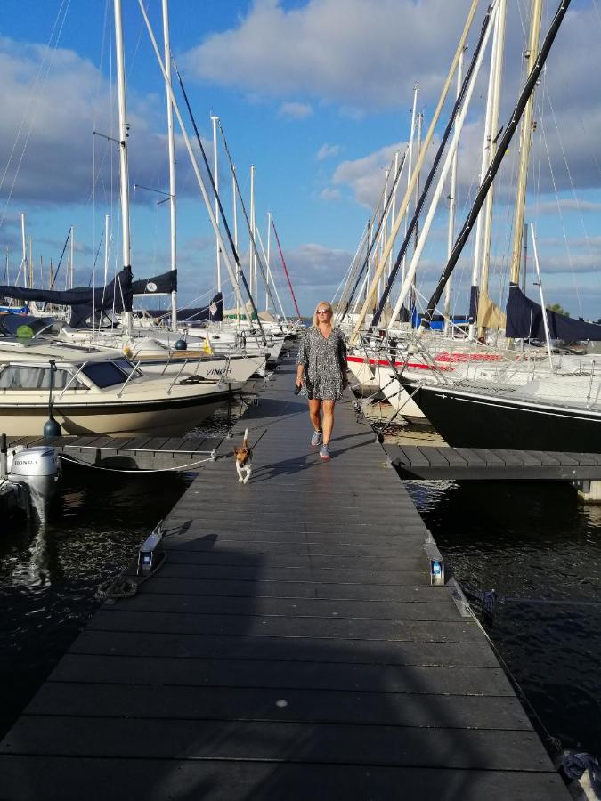 Stacaravan Op 5 Sterren Vakantiepark De Kuilart Friesland Aan Het Meer Met Zwembad 5P 237 Koudum Kültér fotó